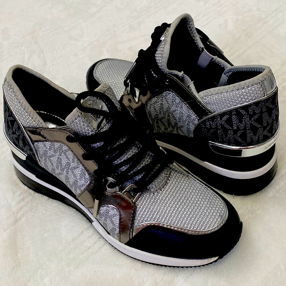 Michael Kors Black and Silver Liv Trainer Sneakers Size 5 NEW